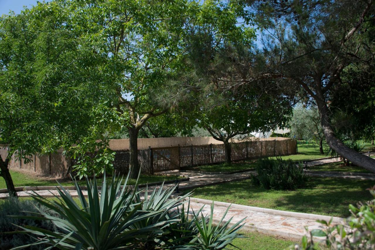 Sanja Apartments Sveti Servul Novigrad Istria Kültér fotó